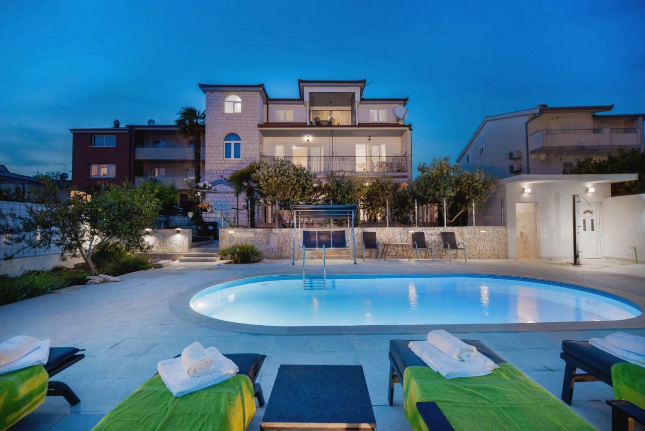 Apartments Katarina With Swimming Pool Stobreč Zewnętrze zdjęcie